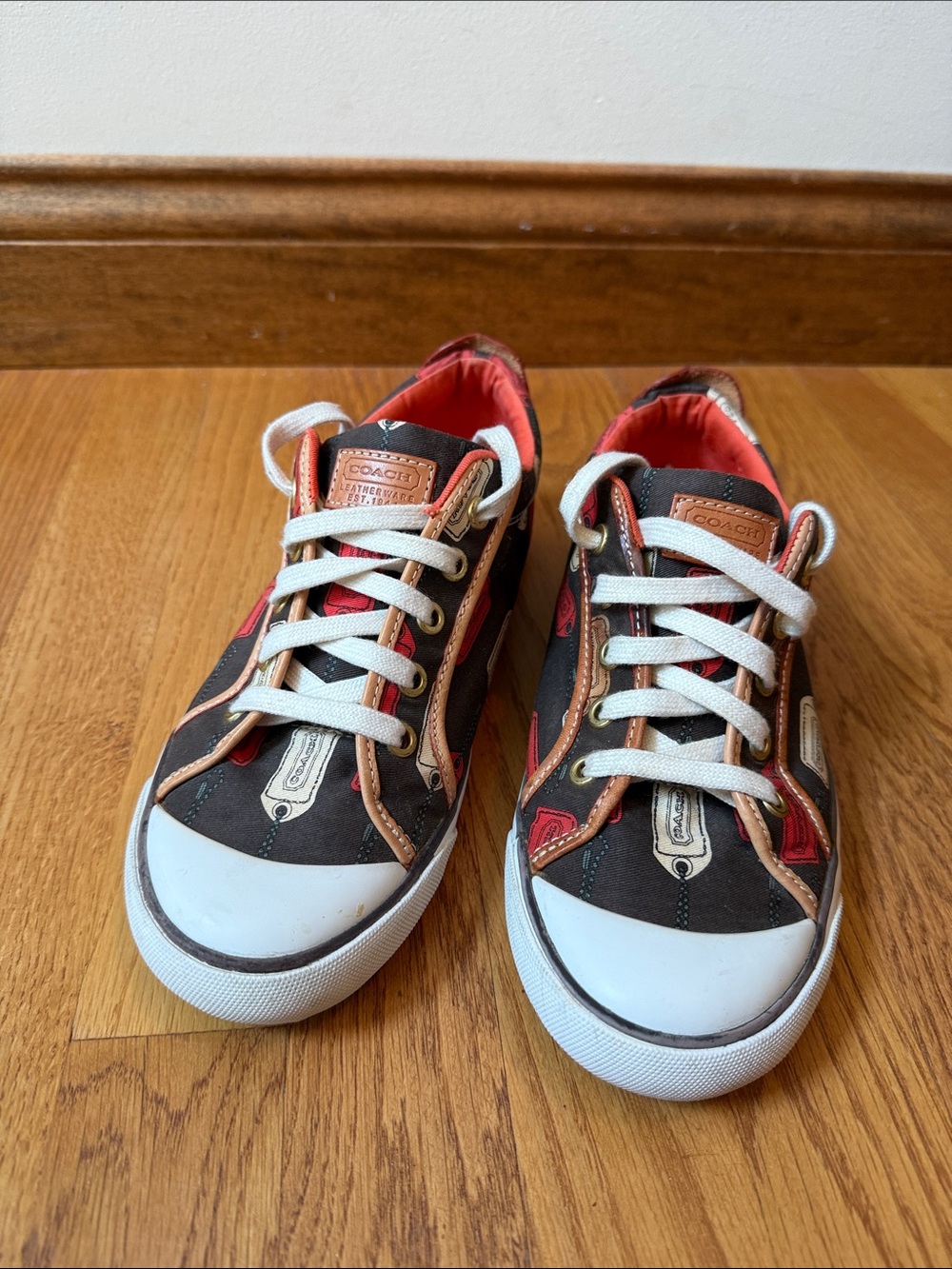 COACH Barrett Hangtag Print Sneakers Women 8M Brown Orange Canvas Leather A1064 - Picture 13 of 13